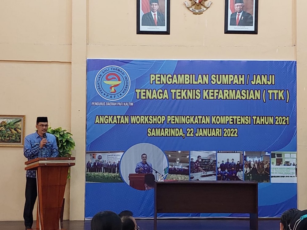 Pengambilan Sumpah Tenaga Teknis Kefarmasian