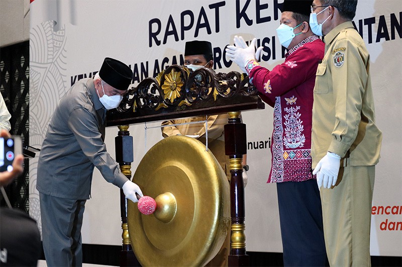 Rapat Kerja Kemenag Kaltim, Gubernur Sampaikan Tiga Poin Penting