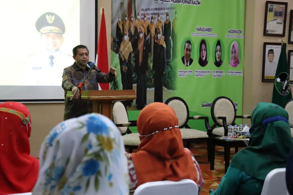 Milad Ke 23 Forhati, Hadi Sampaikan 4 Tugas Seorang Wanita