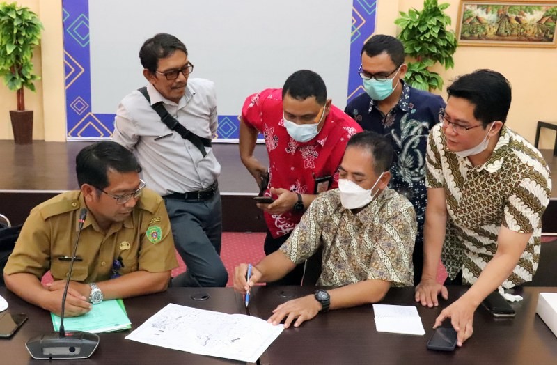 Datang Ke Diskominfo Kaltim, Kades Karang Jinawi Sampaikan Keluhan