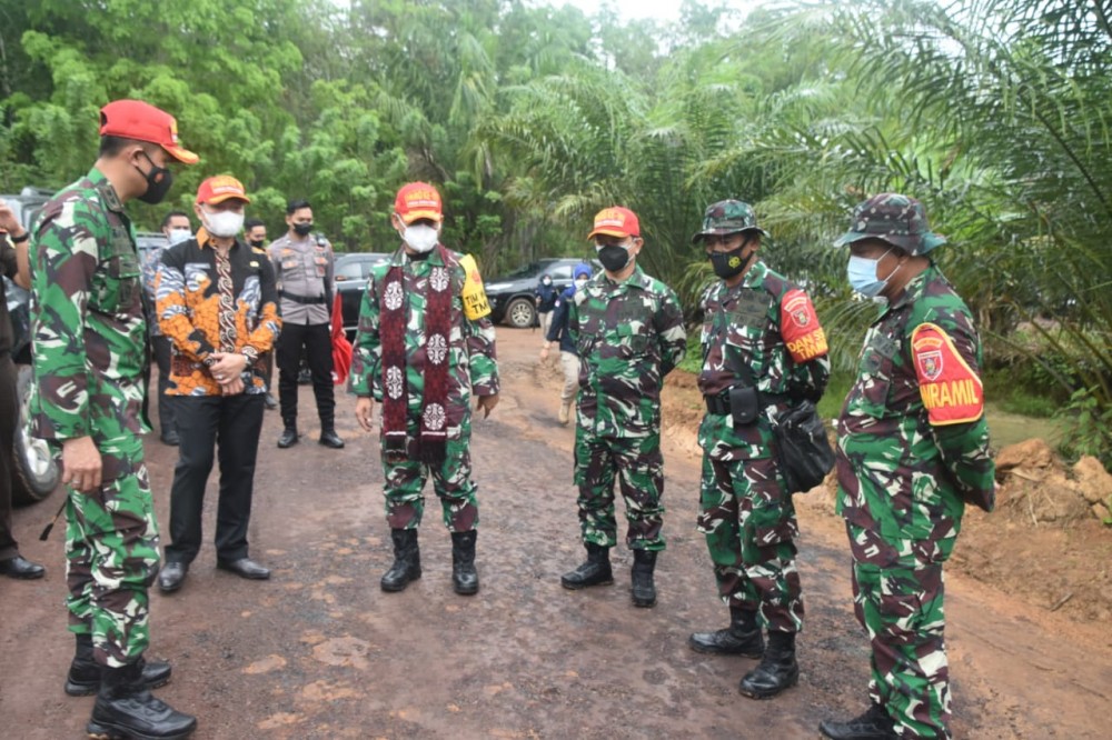 Tim PJO TNI AD Puji Kinerja Satgas TMMD Kodim 0904/Paser