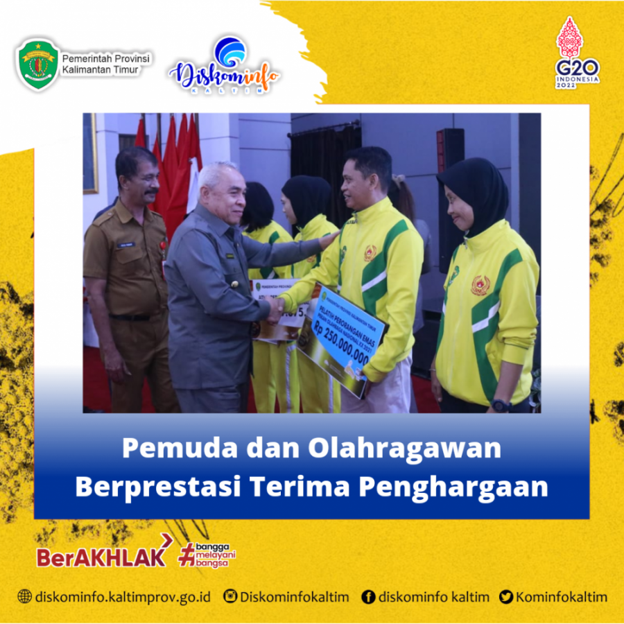 Pemuda dan Olahragawan Berprestasi Terima Penghargaan