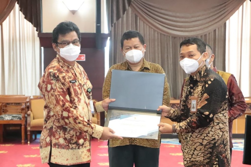 Kaltim Terima TPID Awards Berkinerja Terbaik Tingkat Provinsi