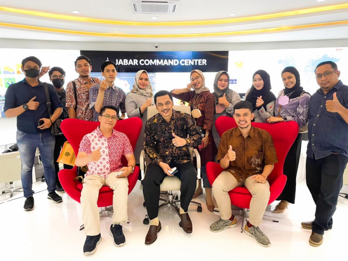 Lanjut Kunjungi Jabar Command Center