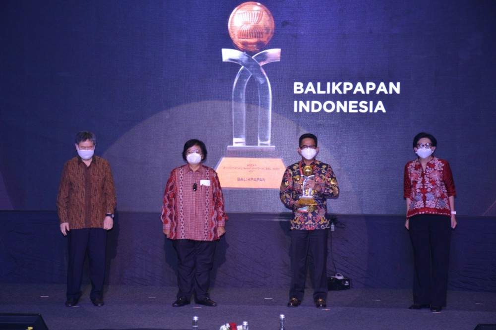 Kota Balikpapan Raih Penghargaan Kota Berkelanjutan di Bidang Lingkungan Tingkat ASEAN