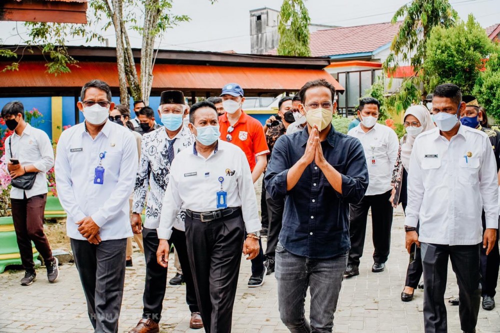 Mendikbud :Apresiasi Semangat Guru Pengerak dan Capaian Vaksinasi Tenaga Pendidik di Kabupaten PPU