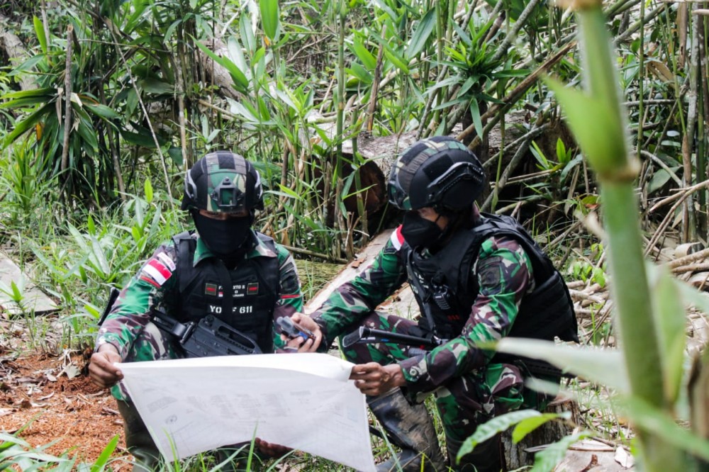 Satgas Pamtas RI-PNG Yonif 611/Awang Long Laksanakan Patroli